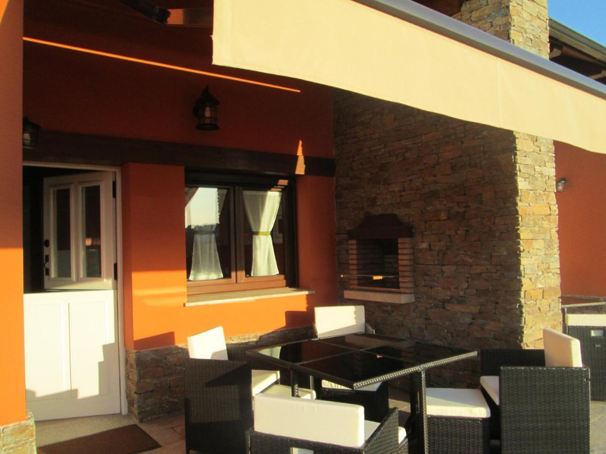Apartamentos Fonte Villar Navia Kültér fotó